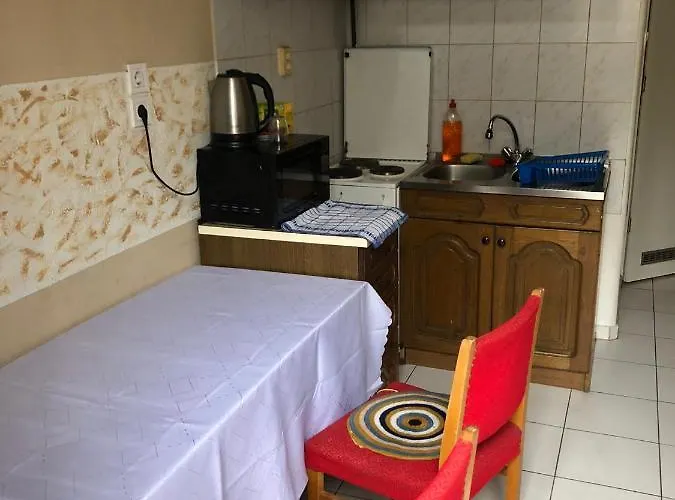 7dab Huszar Contactless Self Check-in Tatil Evi *